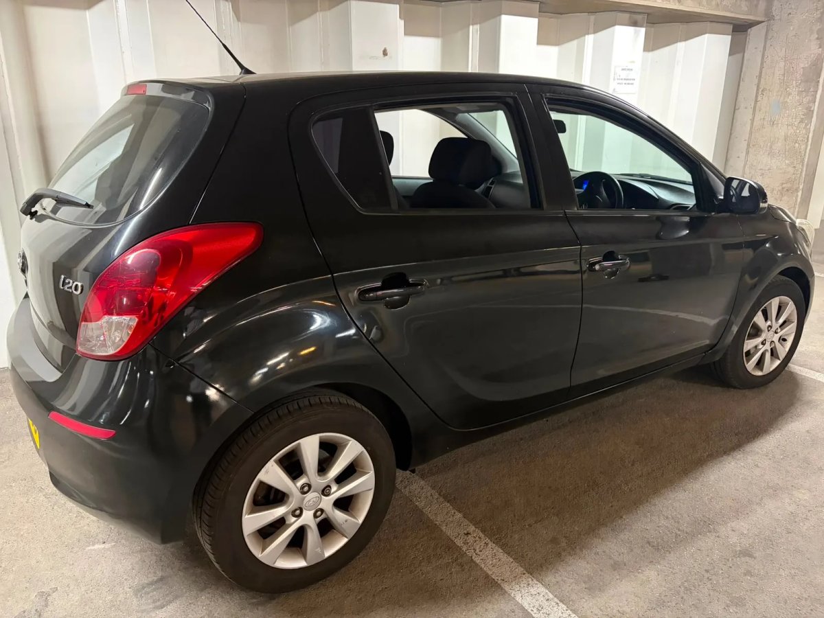 2012 Hyundai i20