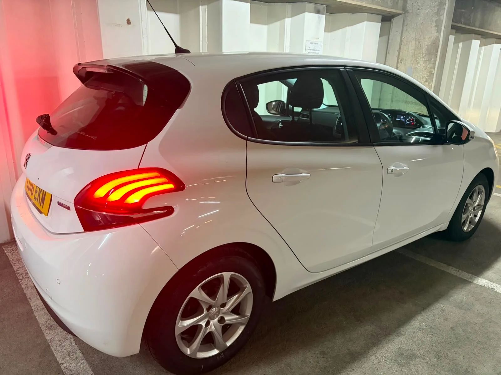 2016 Peugeot 208