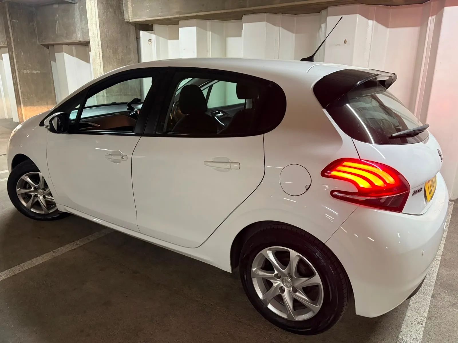 2016 Peugeot 208