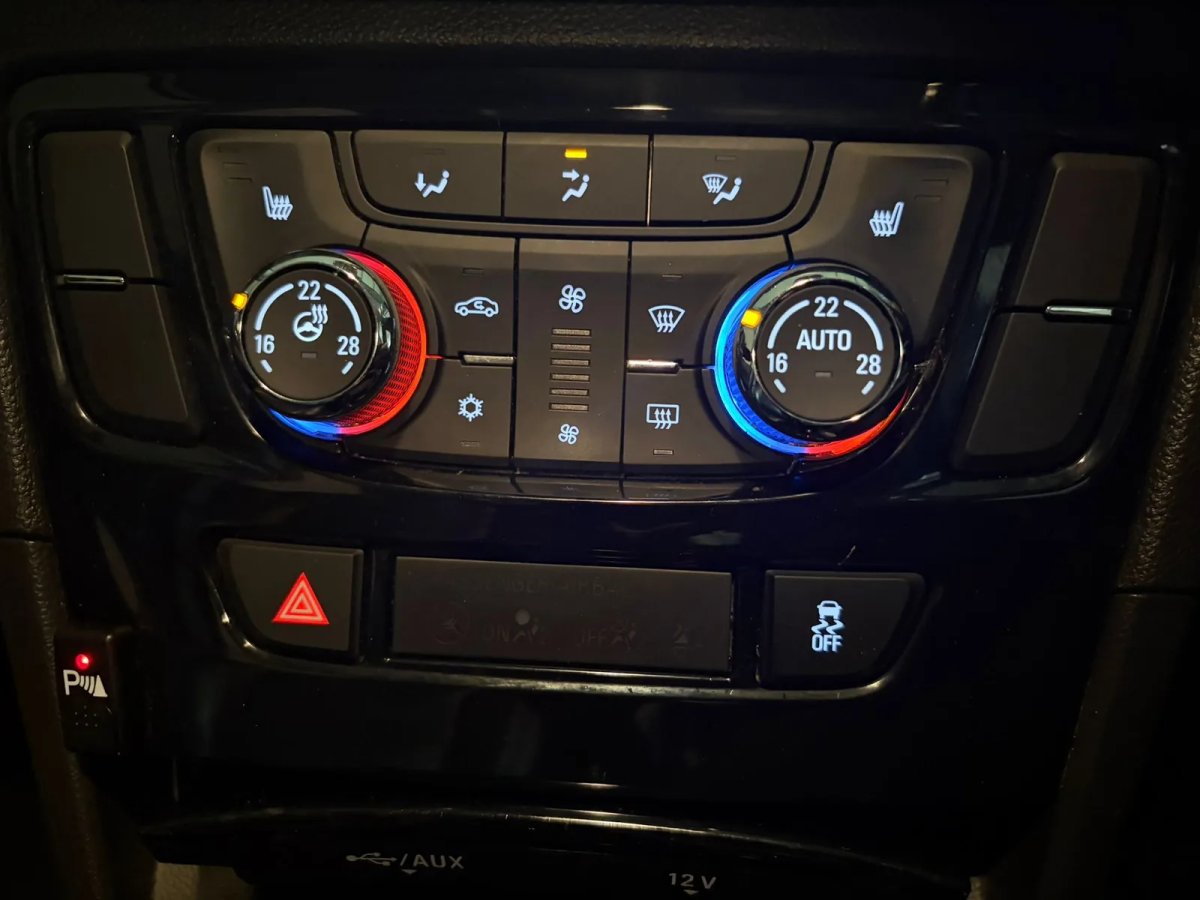 2019 Vauxhall Mokka X