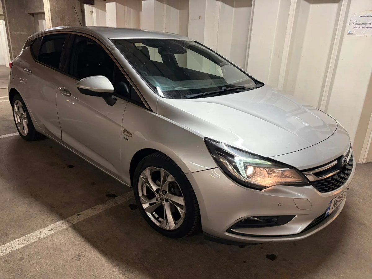 2016 Vauxhall Astra